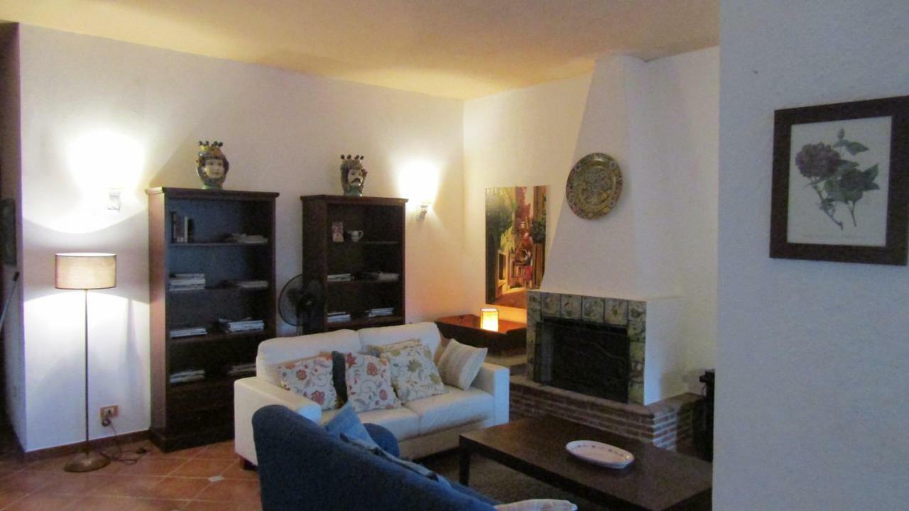 Casa Il Faro Villa Con Piscina Castelmola Habitación foto
